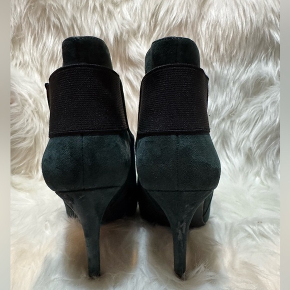 Guess Green Heeled Boots with Stiletto Heel - Picture 5 of 11